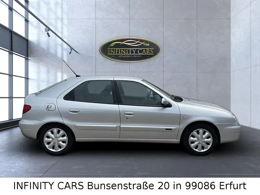 Gebraucht Citroën Xsara 75 PS (55 kW) 2004 Silber Limousine