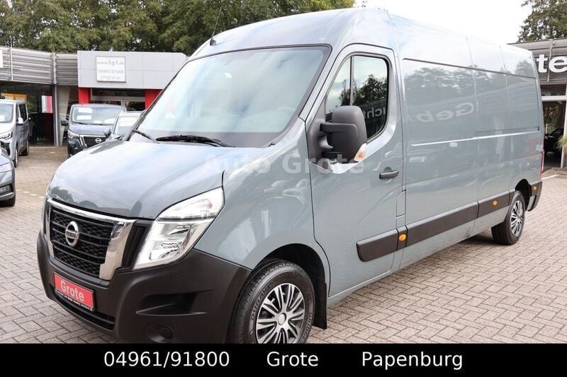 Gebraucht Nissan Interstar Acenta 136 PS (100 kW) 2022 Grau Van