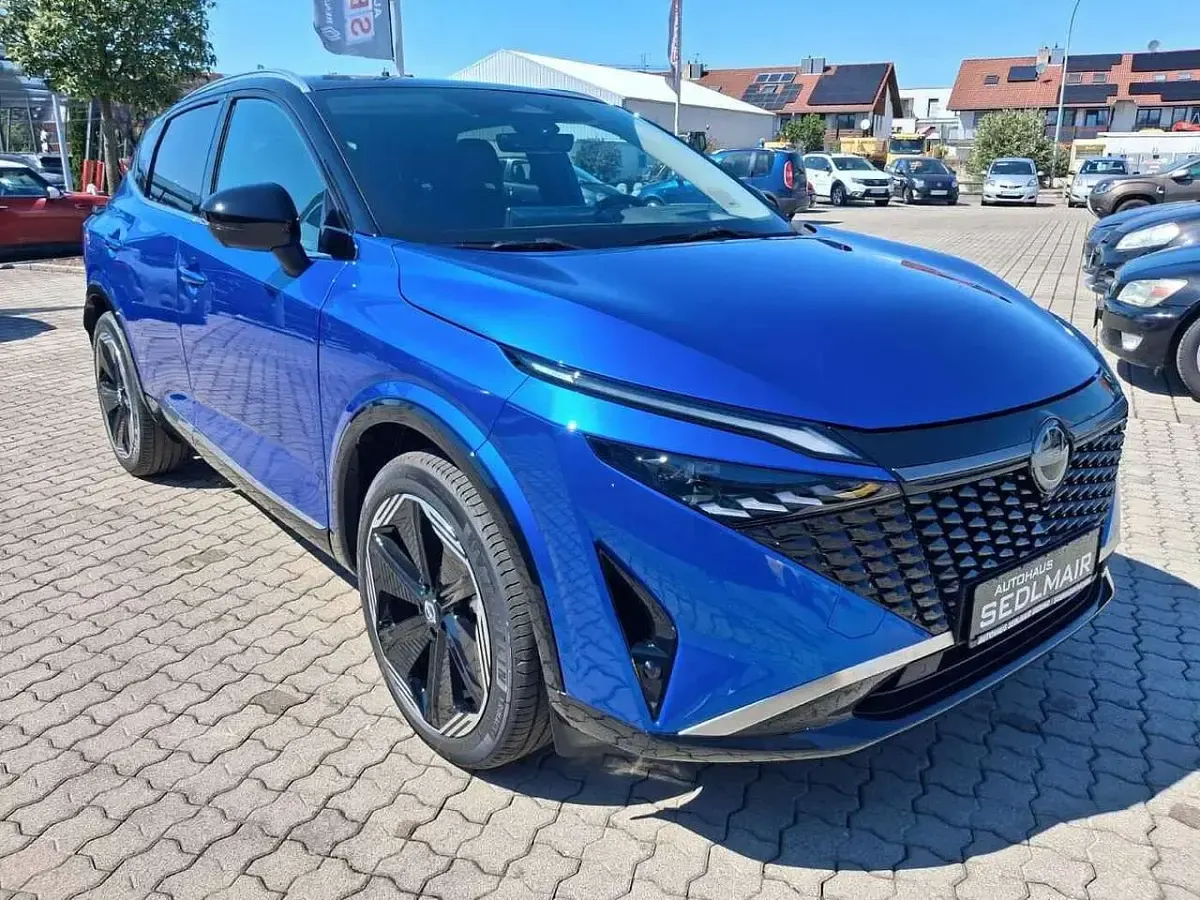 Neu Nissan Qashqai Tekna+ 158 PS (116 kW) 2026 Blau SUV