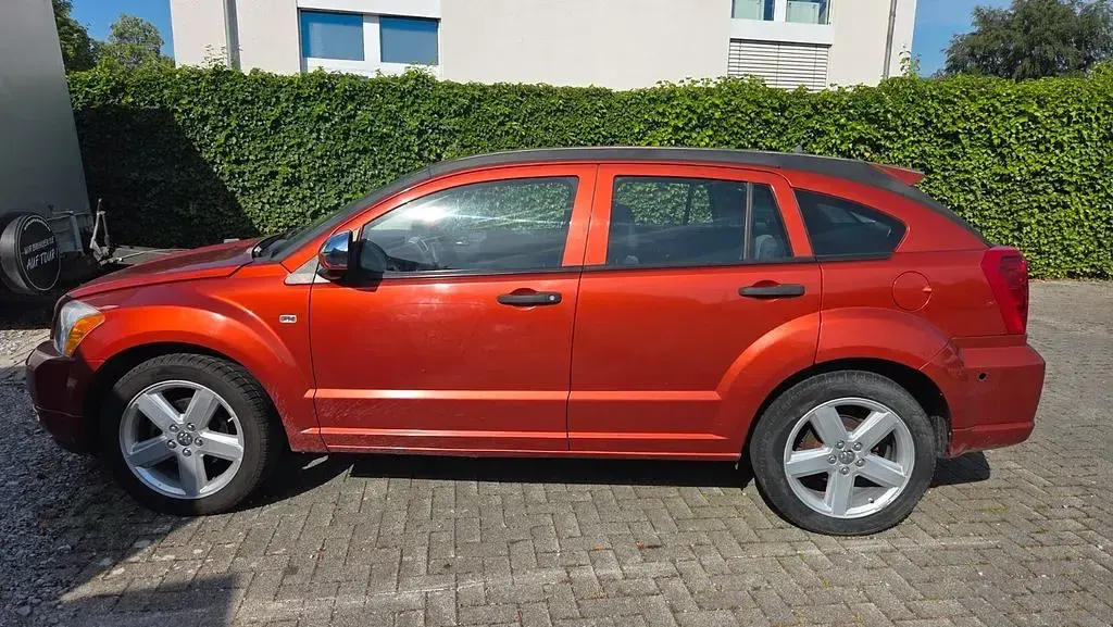 Gebraucht Dodge Caliber SE 150 PS (110 kW) 2010 Braun Kleinwagen