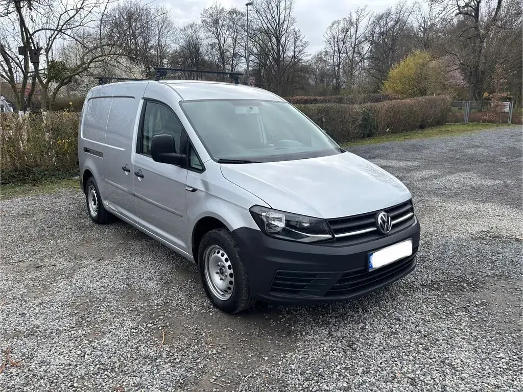 Usata VW Caddy 102 CV (75 kW) 2017 Argento Monovolume