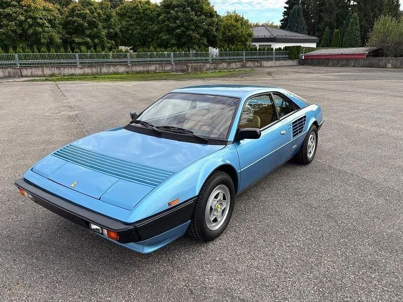 Blau Gebraucht 1984 Ferrari Mondial Coupé | 44.990 € - Bild 1/4