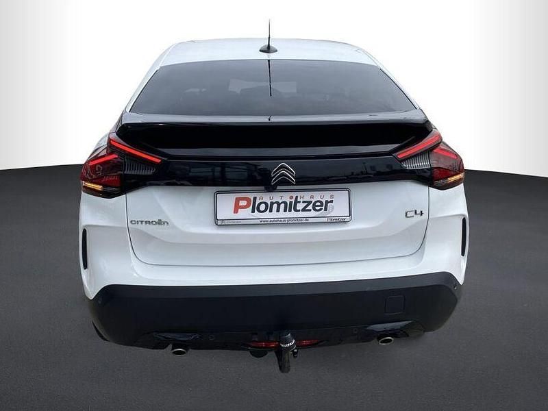 Gebraucht Citroën C4 PureTech 155 PS (114 kW) 2021 Weiß Limousine