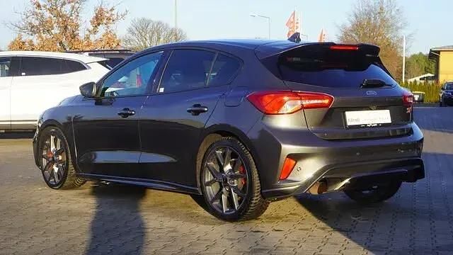 Second-hand Ford Focus Performance Edition 280 CP (205 kW) 2020 Gri Berlinǎ