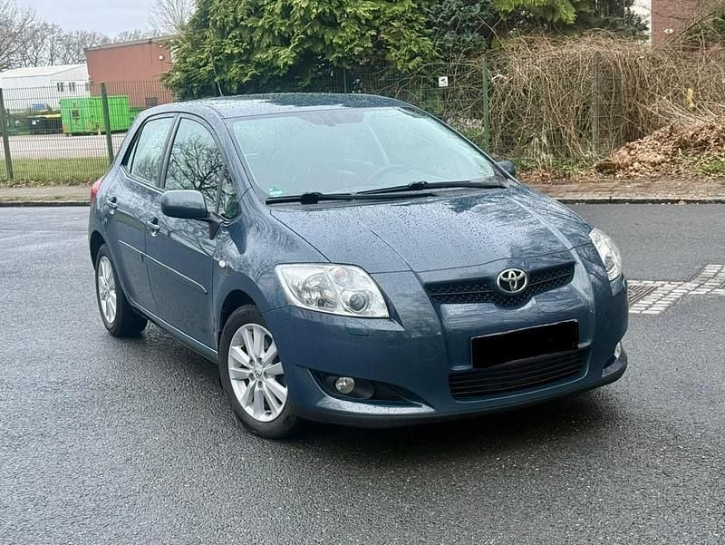 Gebraucht Toyota Auris 126 PS (92 kW) 2008 Andere farben Kleinwagen