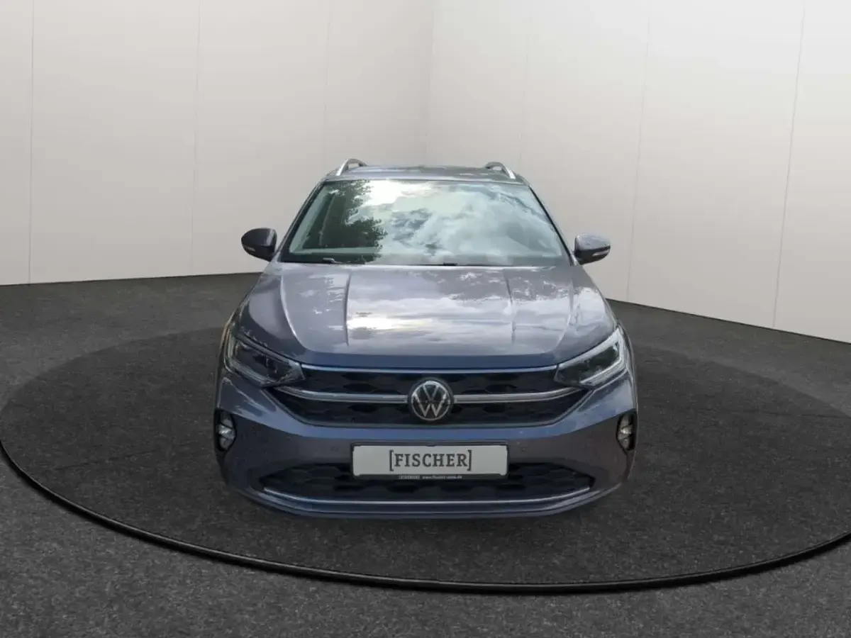 Gebraucht VW Taigo Style 110 PS (80 kW) 2023 Grau SUV