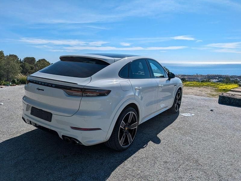 Gebraucht Porsche Cayenne 462 PS (339 kW) 2019 Weiß SUV