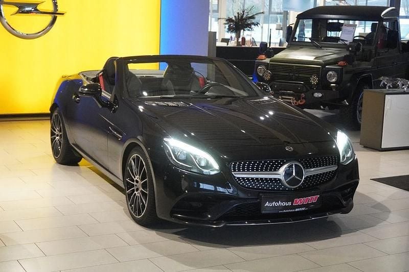 Schwarz Gebraucht 2019 Mercedes SLC300 AMG Cabrio | 29.990 € (Superpreis) - Bild 1/4