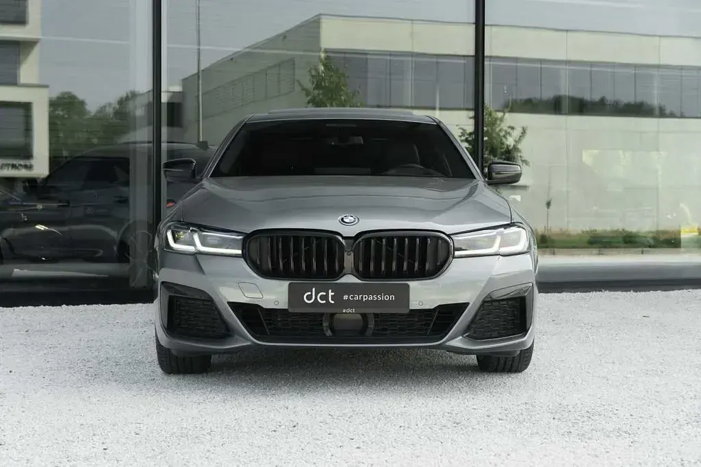 Gebraucht BMW 545 Performance 286 PS (210 kW) 2021 Grau Limousine