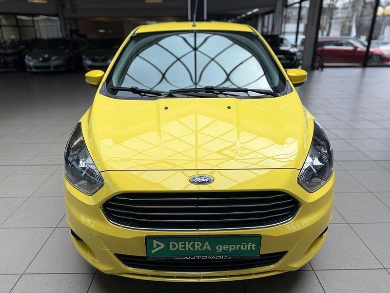 Gebraucht Ford Ka Plus Basis 69 PS (50 kW) 2018 Gelb Kleinwagen