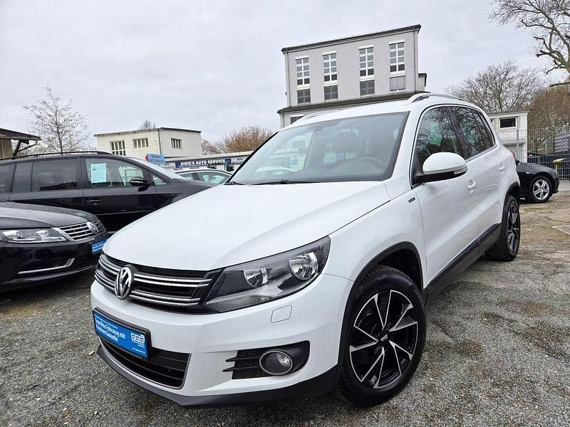 Gebraucht VW Tiguan LOUNGE 122 PS (89 kW) 2015 Weiß SUV