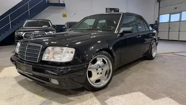 Gebraucht Mercedes 500 326 PS (239 kW) 1990 Schwarz Limousine