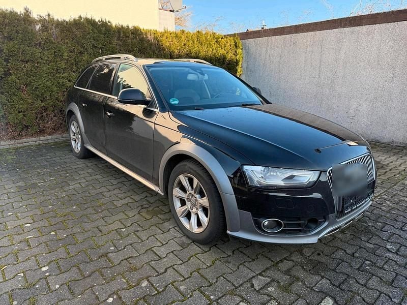 Gebraucht Audi A4 Allroad 150 PS (110 kW) 2015 Schwarz Kombi