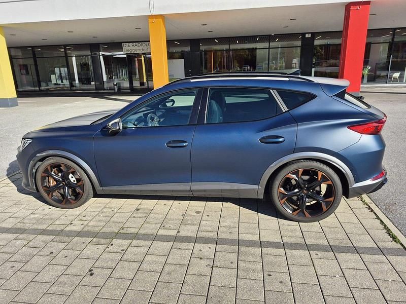 Blau Gebraucht 2020 Cupra Formentor VZ SUV | 26.800 € (Guter Preis) - Bild 1/4