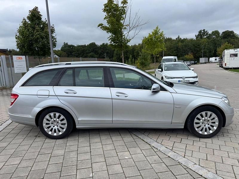 Gebraucht Mercedes C200 Elegance 184 PS (135 kW) 2008 Grau Kombi