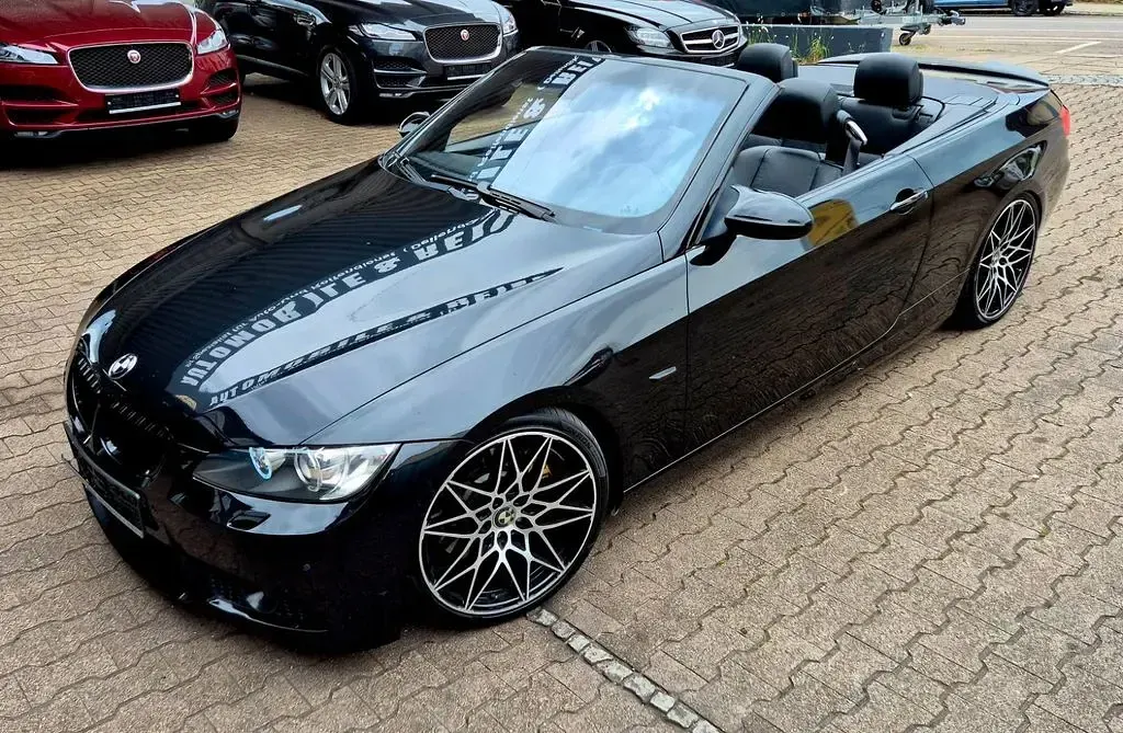 Gebraucht BMW 330 Cabriolet Performance 272 PS (200 kW) 2007 Schwarz Cabrio
