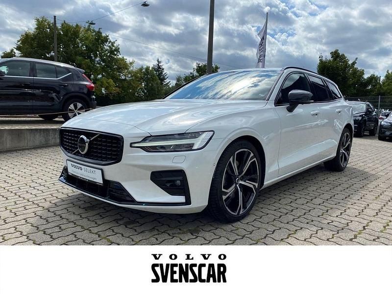 Gebraucht Volvo V60 Plus 197 PS (144 kW) 2024 Weiss Kombi
