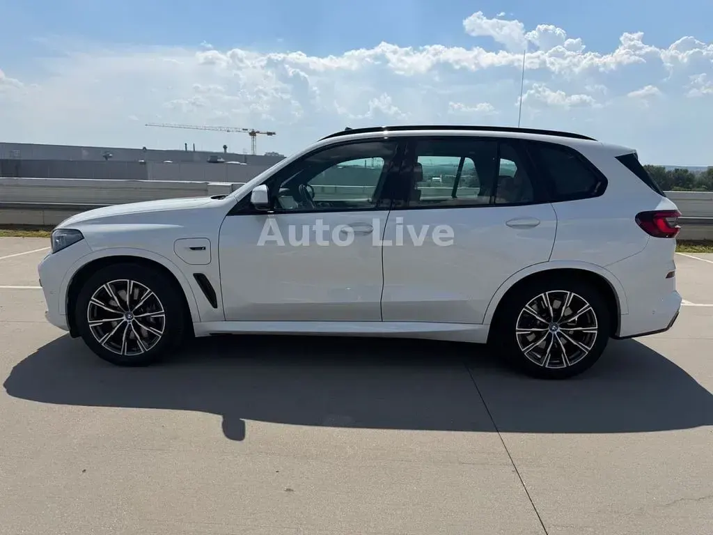 Gebraucht BMW X5 M Sport 394 PS (289 kW) 2022 Weiß SUV