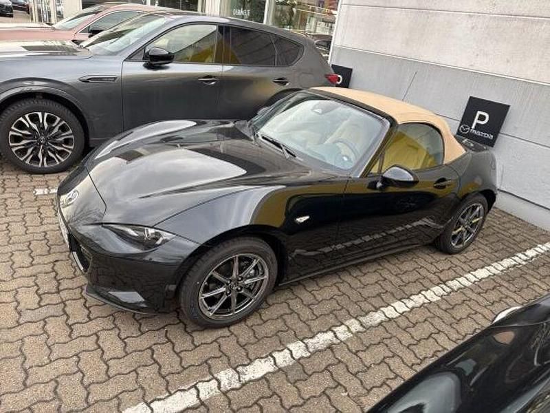 Gebraucht Mazda MX5 132 PS (97 kW) 2026 Schwarz Cabrio