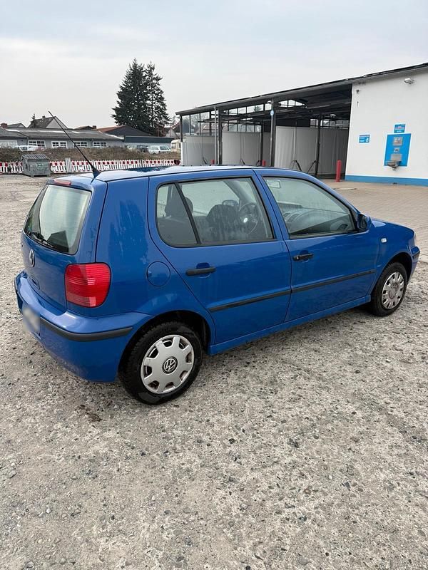 Gebraucht VW Polo 50 PS (36 kW) 2000 Blau Kleinwagen