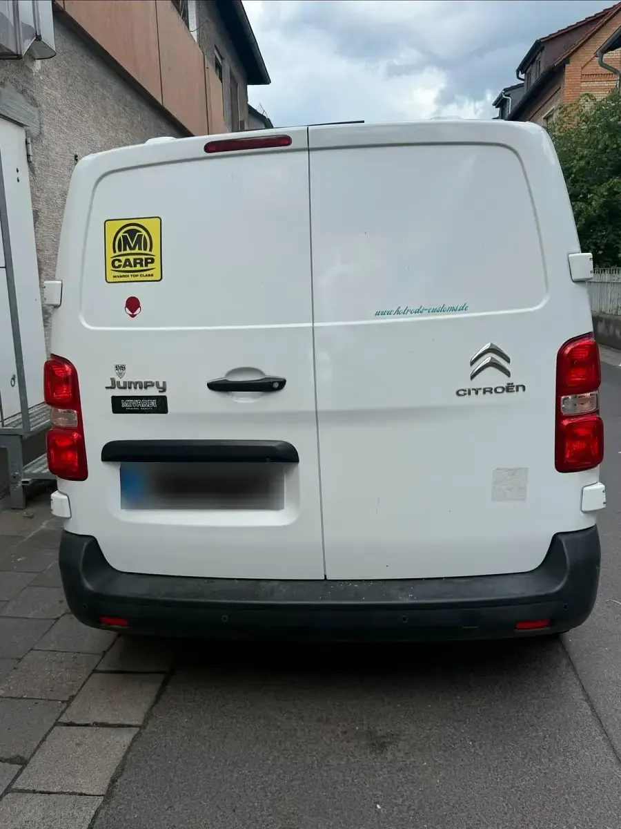 Käytetty Citroën Jumpy 195 HP (143 kW) 2019 Valkoinen Tila-auto