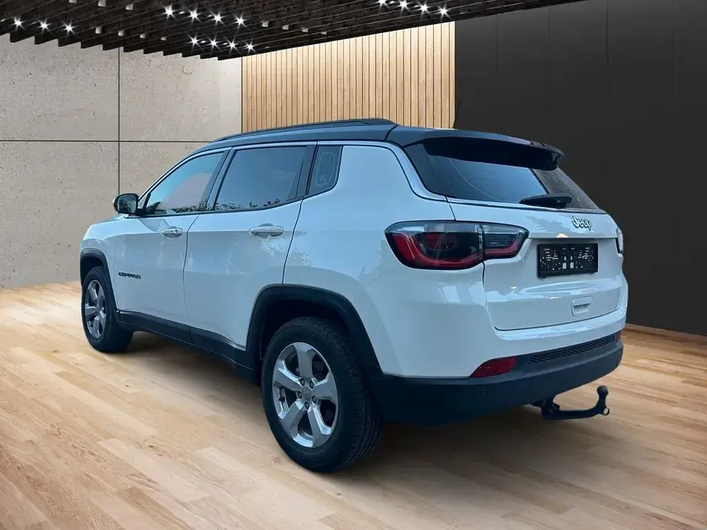 Usado Jeep Compass Longitude 120 CV (88 kW) 2019 Blanco SUV