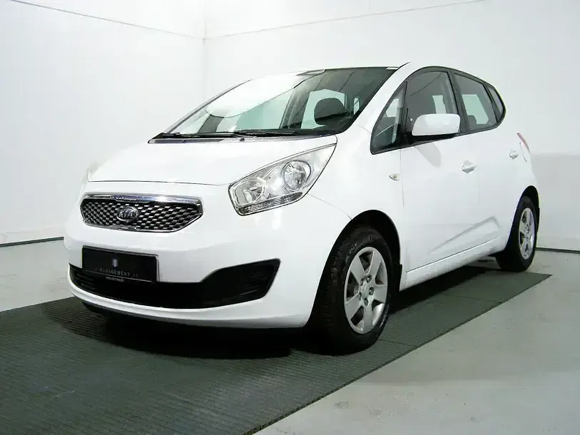 Gebraucht Kia Venga Attract 90 PS (66 kW) 2011 Andere Kleinwagen