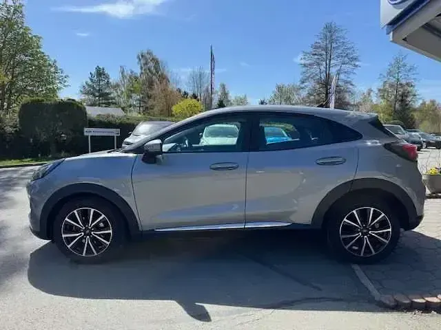 Używany Ford Puma Titanium 125 KM (91 kW) 2021 Srebrny SUV