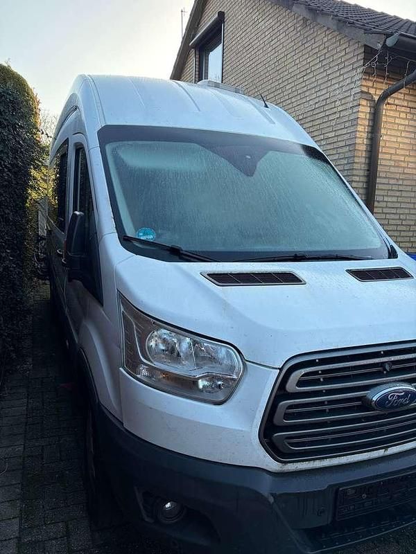 Second-hand Ford Transit 125 CP (91 kW) 2017 Alb Van