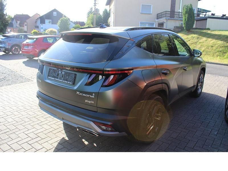 Neu Hyundai Tucson Edition 252 PS (185 kW) 2025 Grün SUV