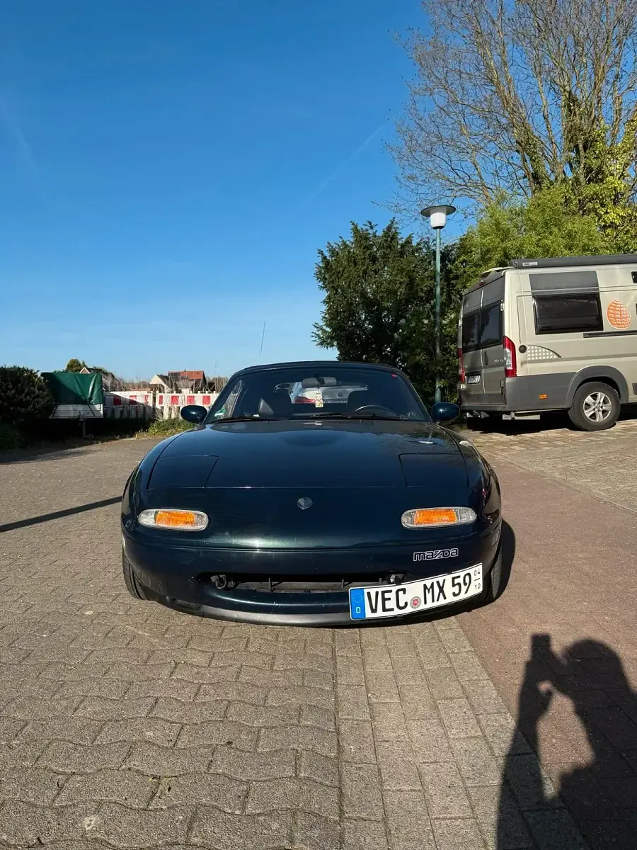 Gebraucht Mazda MX5 90 PS (66 kW) 1996 Blau Cabrio