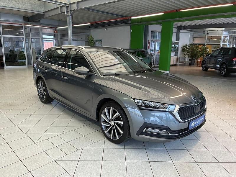 Gebraucht Skoda Octavia Style 150 PS (110 kW) 2022 Grau Kombi