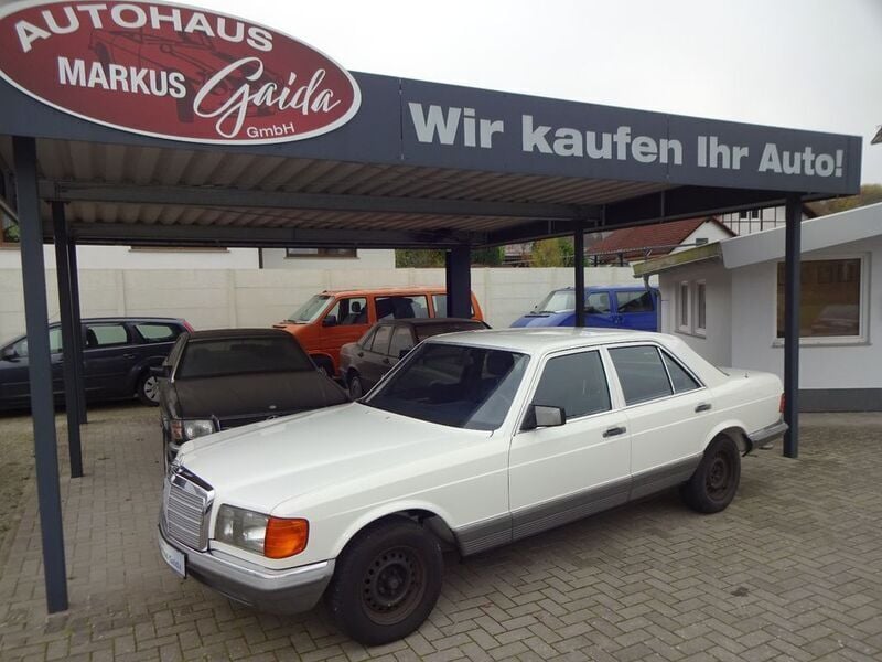 Weiß Gebraucht 1983 Mercedes S280 Limousine | 7.850 € - Bild 1/4