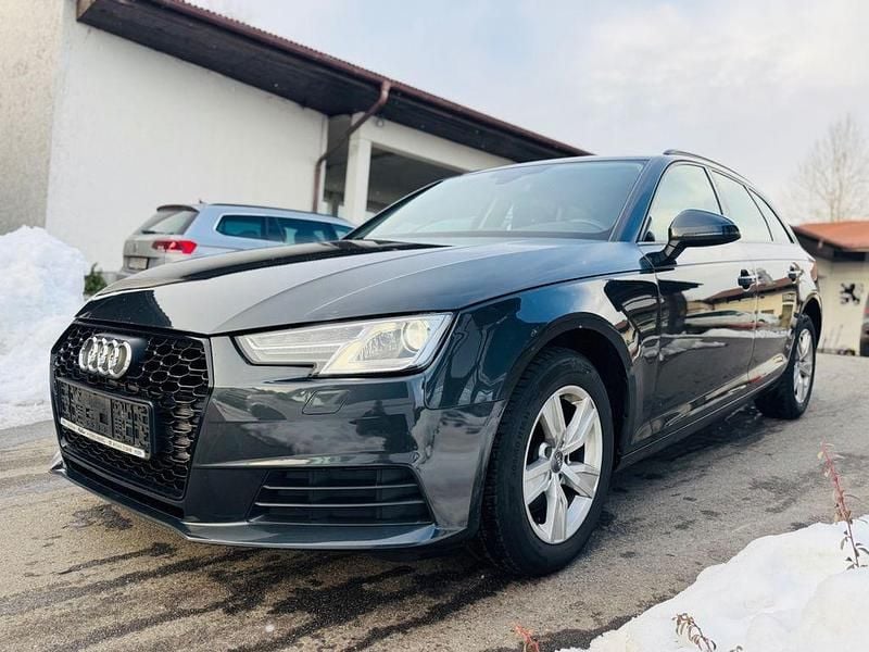 Gebraucht Audi A4 Basis 150 PS (110 kW) 2016 Grau Kombi