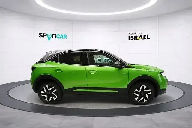 Usata Opel Mokka 136 CV (100 kW) 2024 Verde SUV