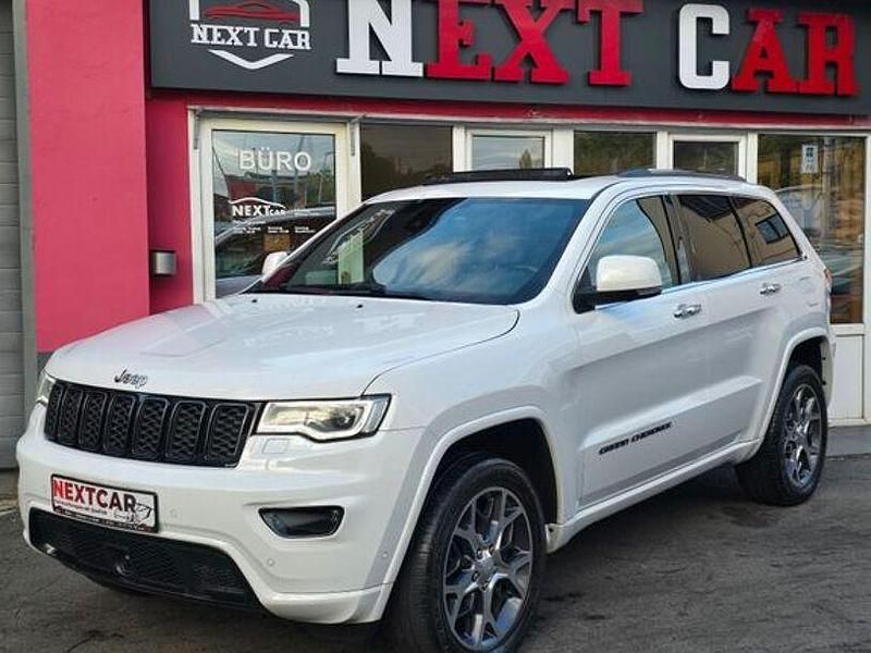 Weiß Gebraucht 2019 Jeep Grand Cherokee Overland SUV | 31.900 € (Fairer Preis) - Bild 1/4