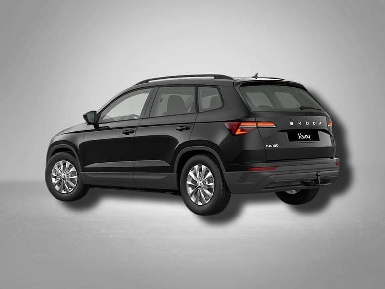 Neu Skoda Karoq Selection 150 PS (110 kW) 2026 Blackmagic perleffekt blackmagic perleffekt SUV
