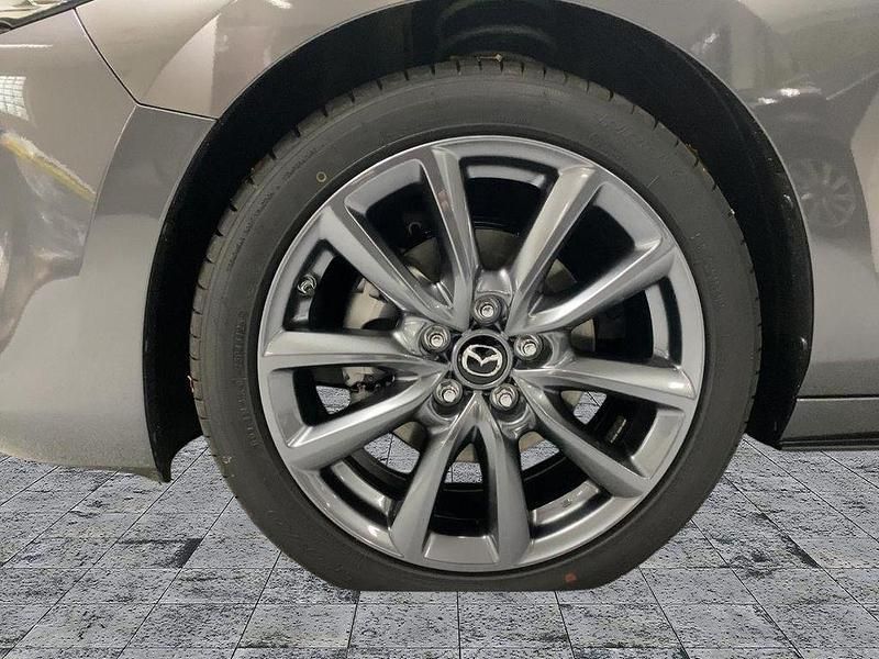 Gebraucht Mazda 3 Center-Line 140 PS (102 kW) 2025 Grau Limousine