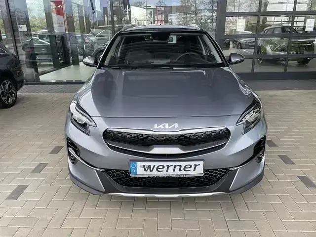 Gebraucht Kia XCeed Spirit 142 PS (104 kW) 2022 Silber SUV
