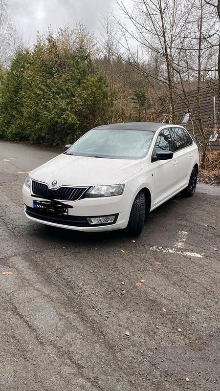 Gebraucht Skoda Rapid 105 PS (77 kW) 2014 Weiß Kleinwagen