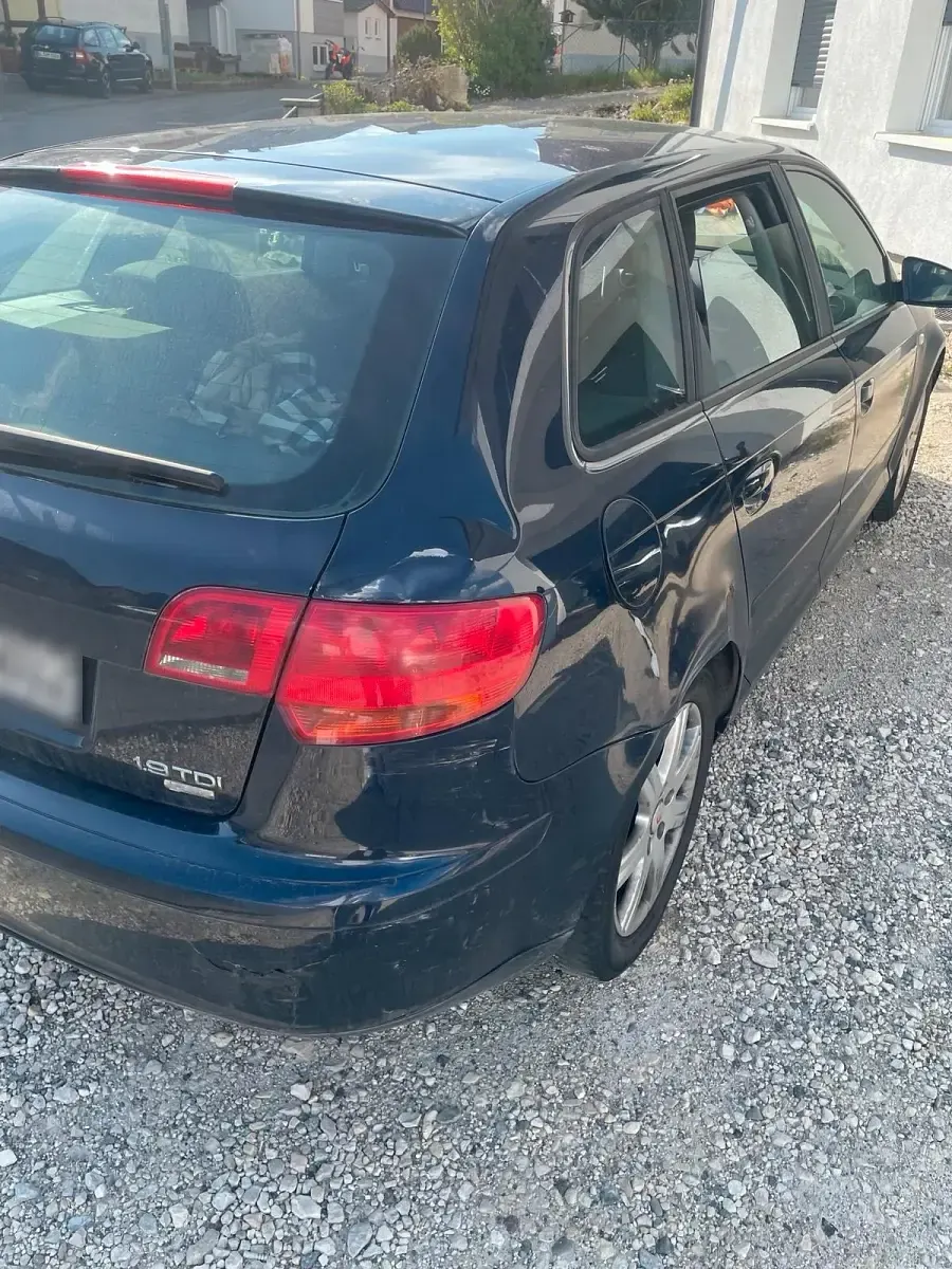 Gebraucht Audi A3 115 PS (84 kW) 2005 Blau Kleinwagen