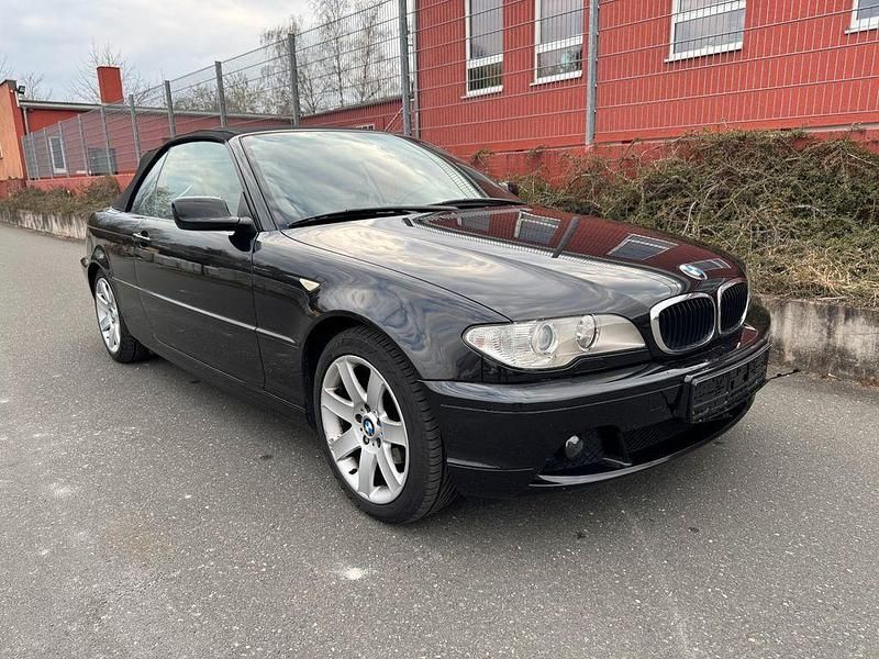 Gebraucht BMW 318 Cabriolet 143 PS (105 kW) 2004 Schwarz Cabrio