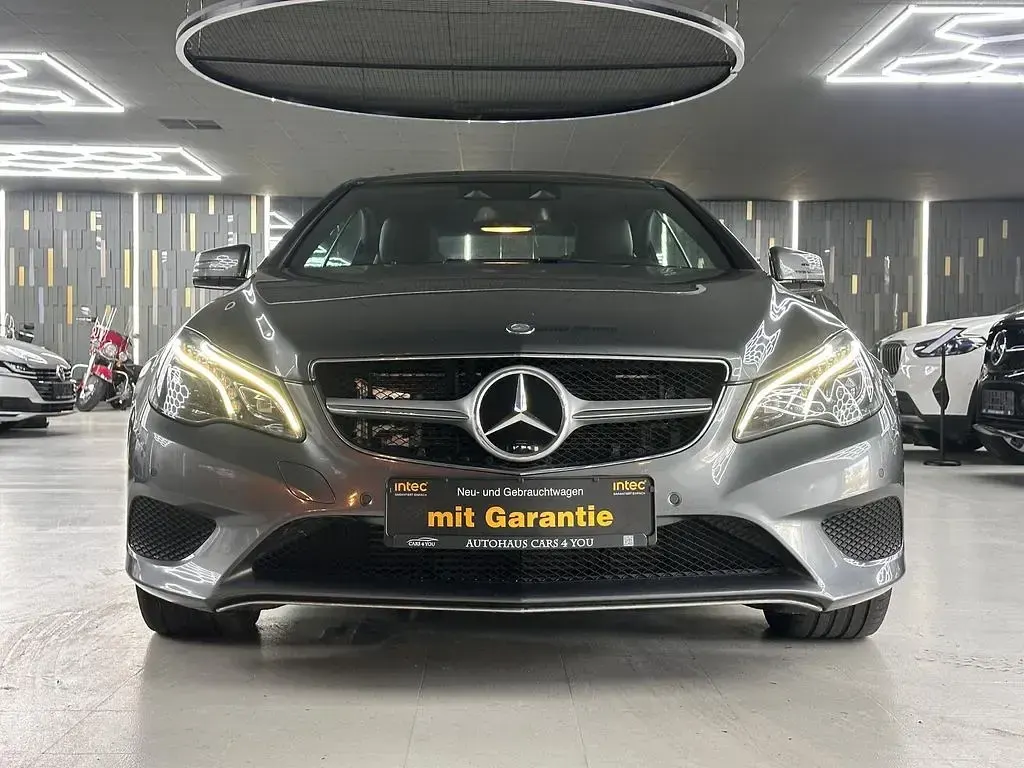 Gebraucht Mercedes E350 258 PS (189 kW) 2015 Grau Coupé