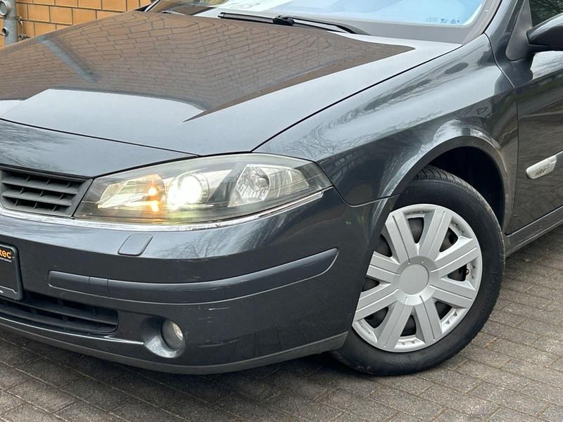 Gebraucht Renault Laguna II Initiale 170 PS (125 kW) 2006 Grau Limousine