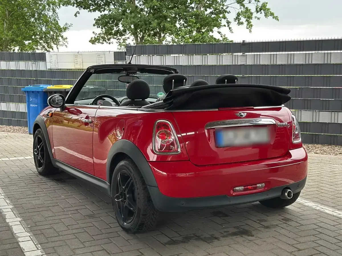 Occasion Mini Cooper D Cabriolet 115 ch (84 kW) 2013 Rouge Cabriolet
