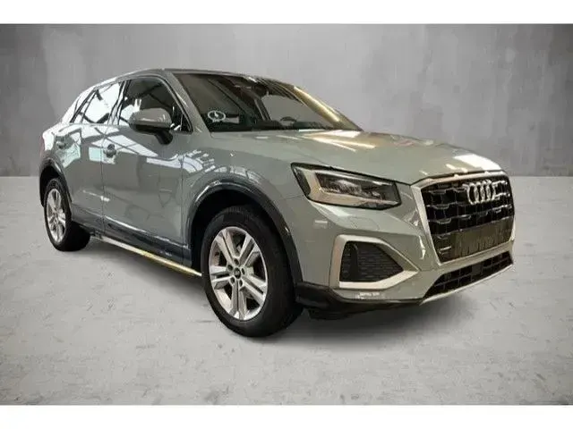 Gebraucht Audi Q2 Advanced 150 PS (110 kW) 2023 Pfeilgrau perleffekt SUV