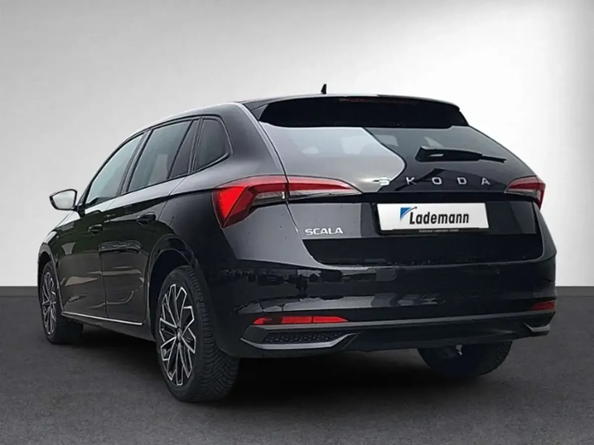 Gebraucht Skoda Scala Tour 116 PS (85 kW) 2025 Schwarzmagic perleffekt Kleinwagen