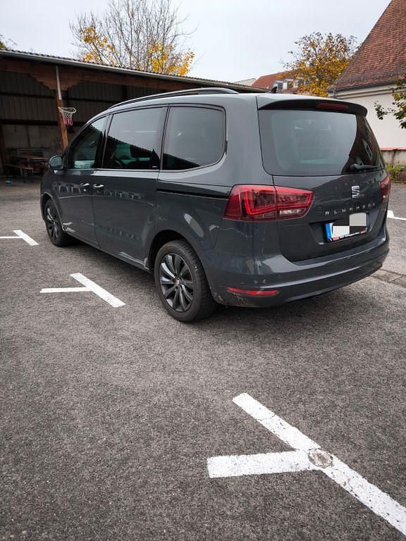 Gebraucht Seat Alhambra CONNECT 184 PS (135 kW) 2016 Grau Van / Kleinbus