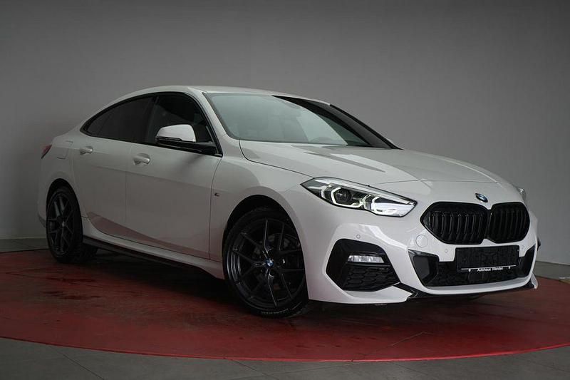 Weiß Gebraucht 2023 BMW 218 M Sport Coupé | 25.490 € (Guter Preis) - Bild 1/4