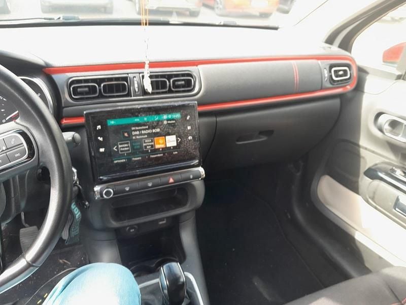 Weiß Gebraucht 2019 Citroën C3 PureTech Kleinwagen | 8.490 € (Guter Preis) - Bild 1/4